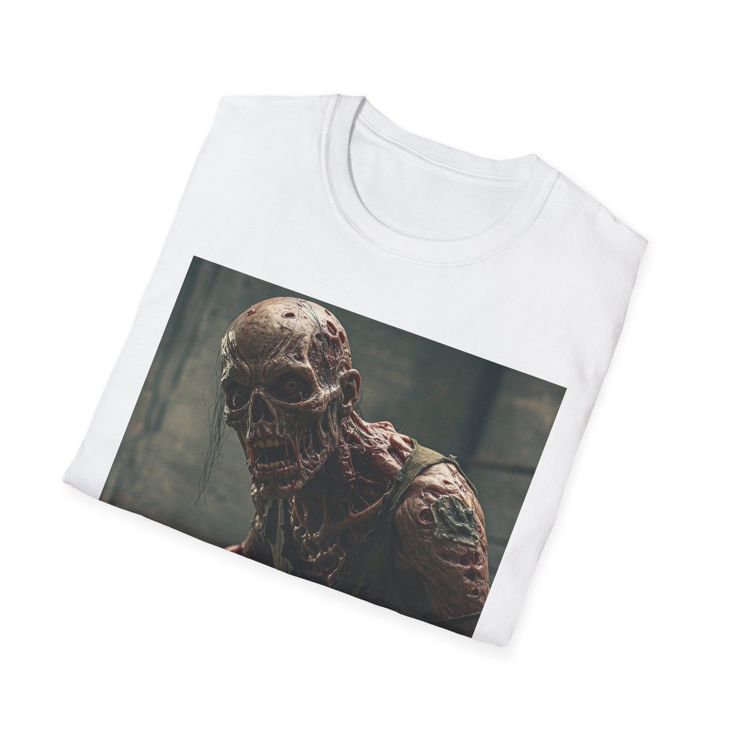 Creepy Zombie Graphic Unisex T-Shirt - Perfect for Halloween and Horror Fans